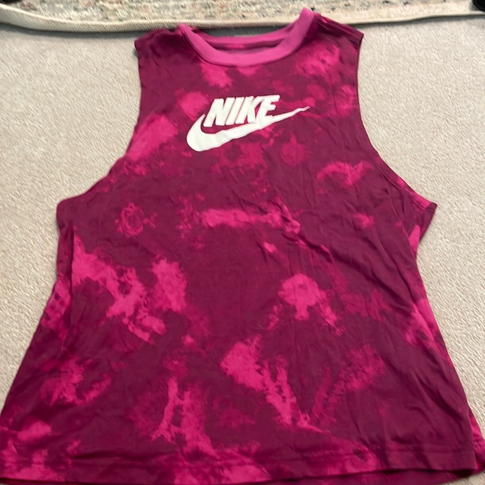 Nike tee, athletic wear, tank top
